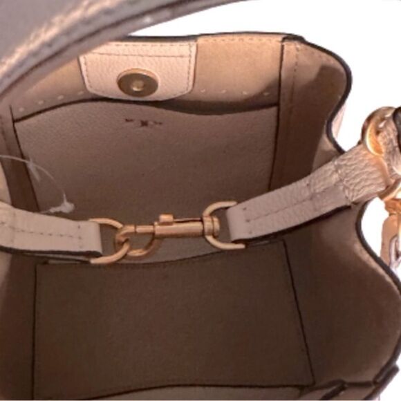 Tory Burch MCGRAW Bucket Bag - Picture 8 of 9
